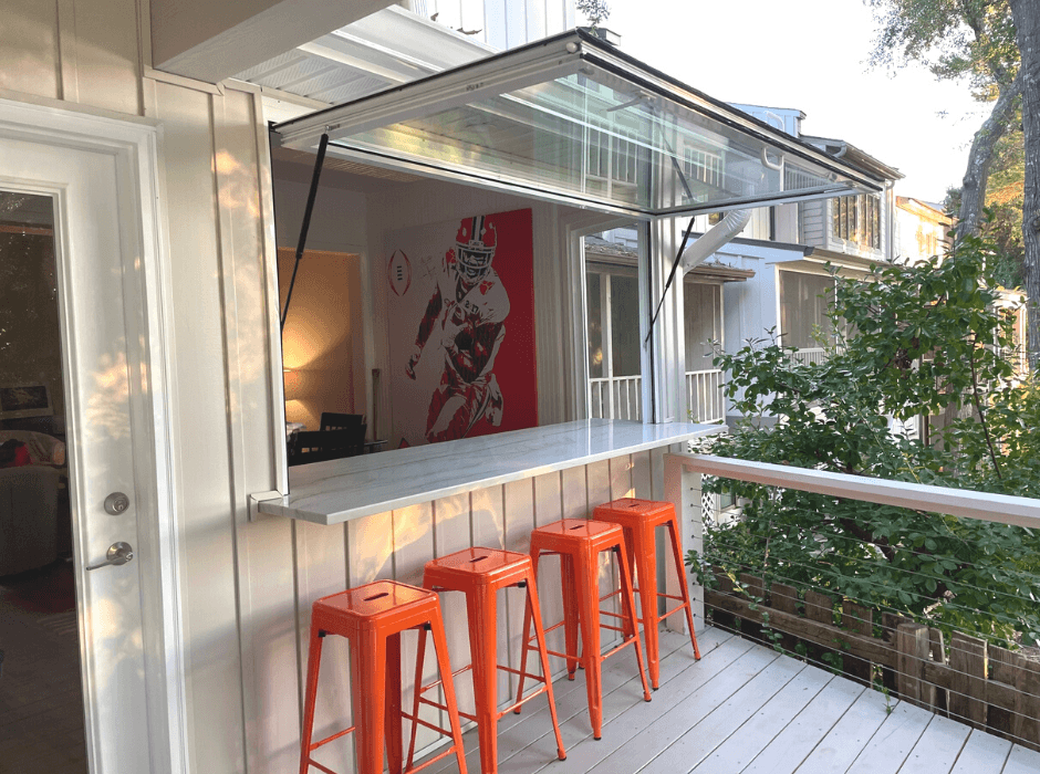 Gas Strut Window for Outdoor Entertaining