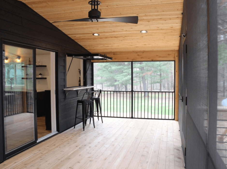 Screened Porch with Gas Strut Window