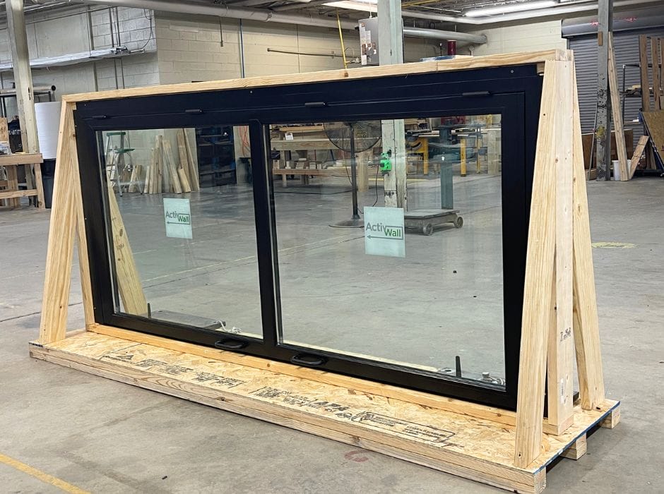 Gas Strut Window with Vertical Mullion and Dual Handles