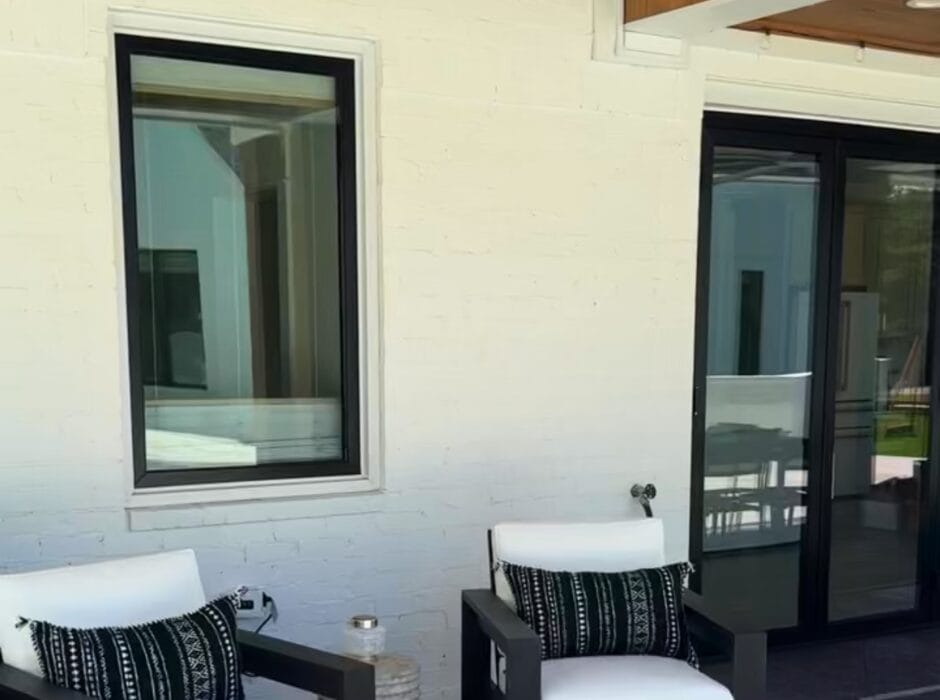ActivWall Folding Door and Fixed Panel Window