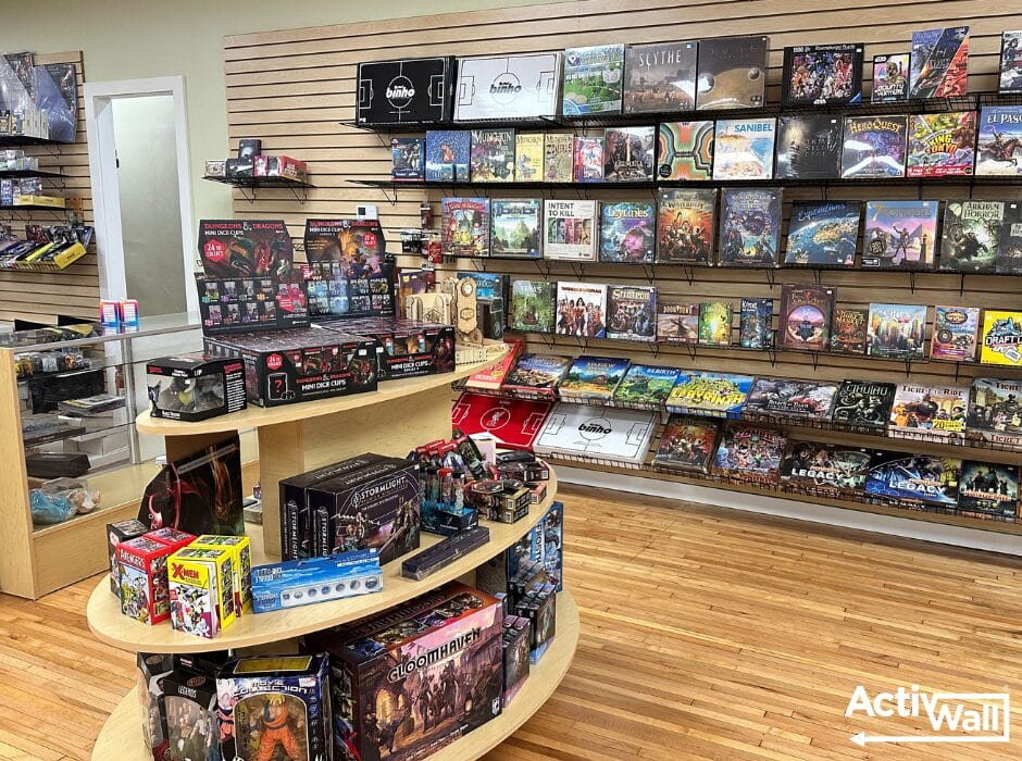 Starling Cards & Comics